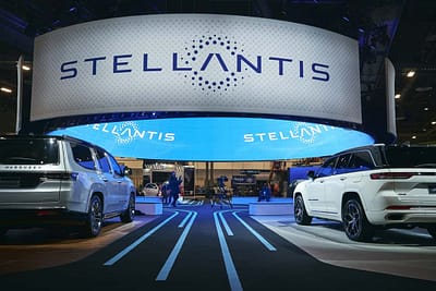 Stellantis anuncia cierre de plantas en México y Canadá